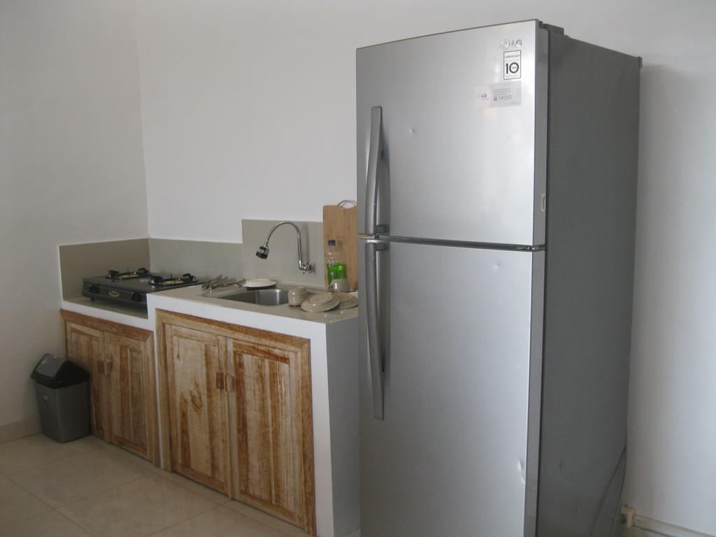 Temuku Guest House Canggu Екстериор снимка